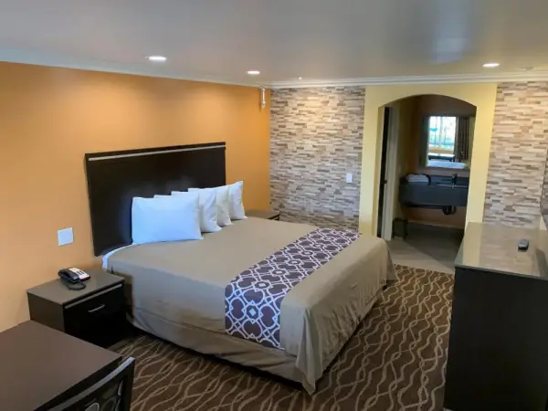 Industry Inn & Suites Main image